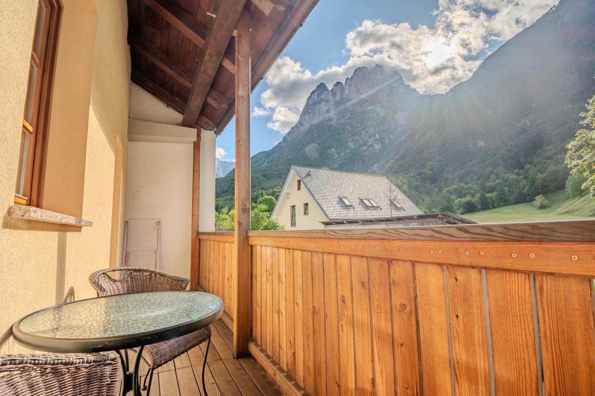 Apartma Miranda Log pod Mangartom Bagian luar foto