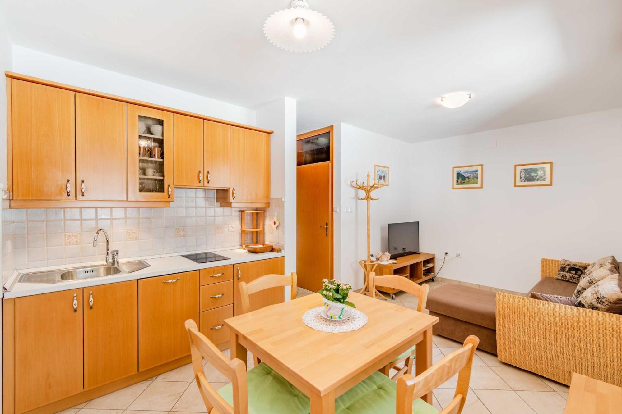 Apartma Miranda Log pod Mangartom Bagian luar foto