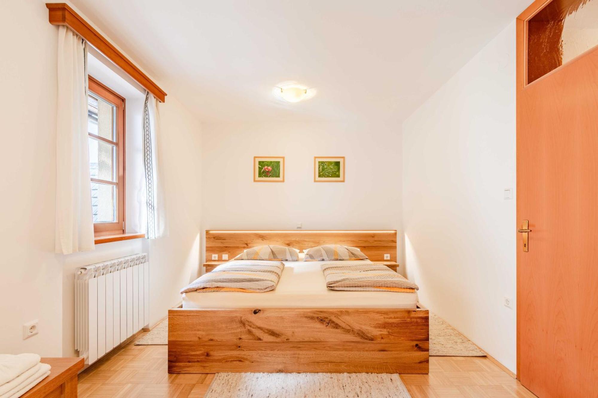 Apartma Miranda Log pod Mangartom Bagian luar foto