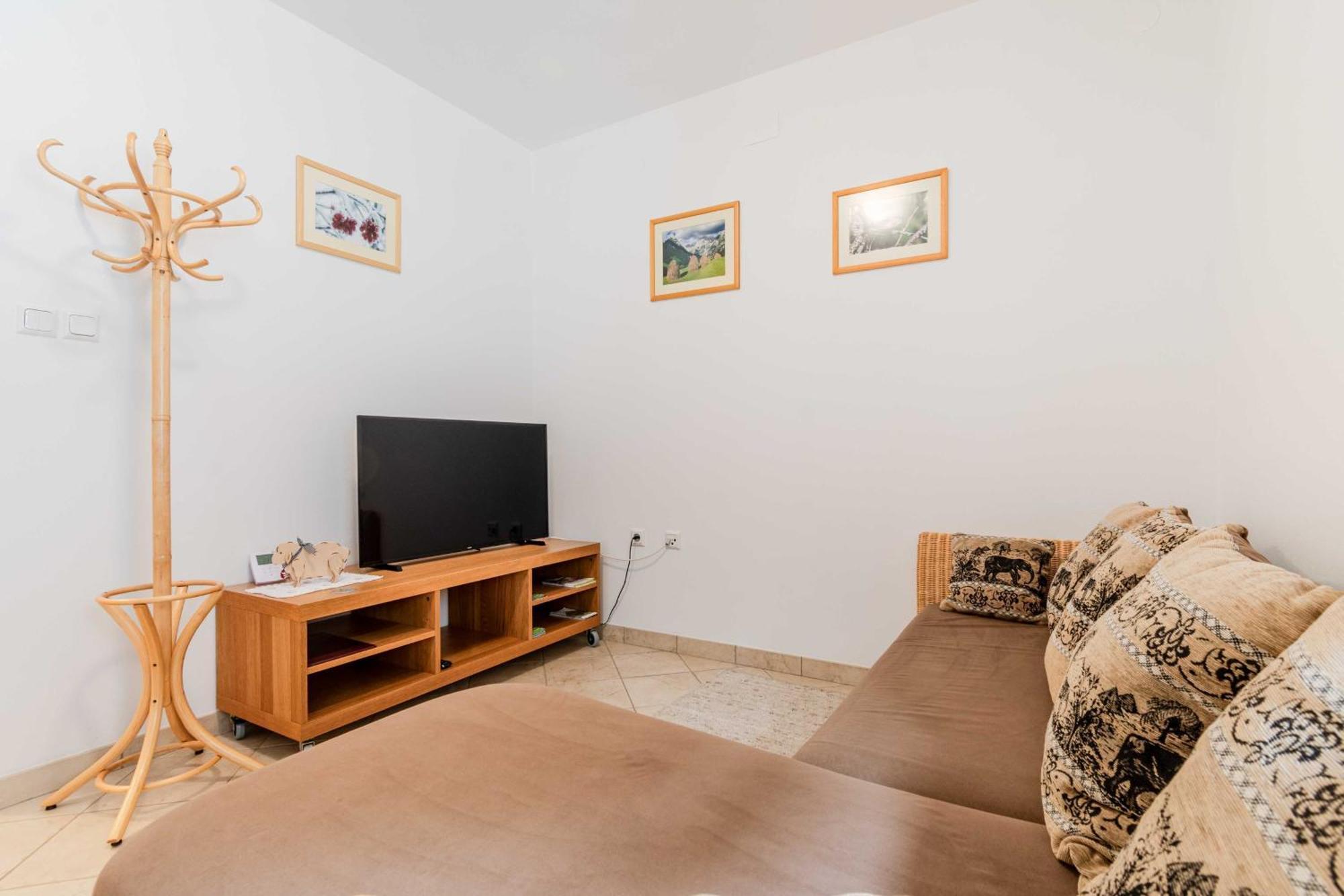 Apartma Miranda Log pod Mangartom Bagian luar foto