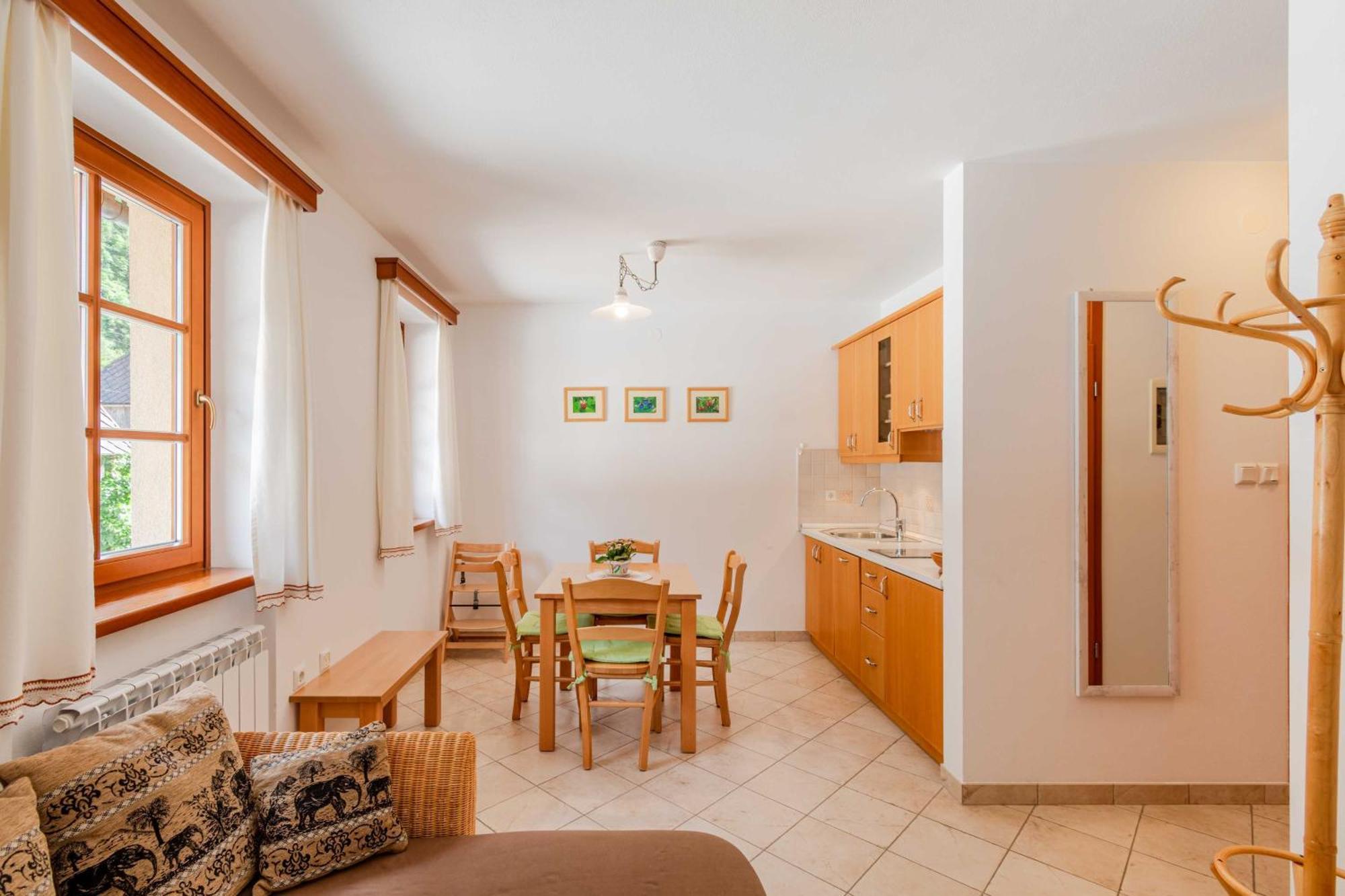 Apartma Miranda Log pod Mangartom Bagian luar foto