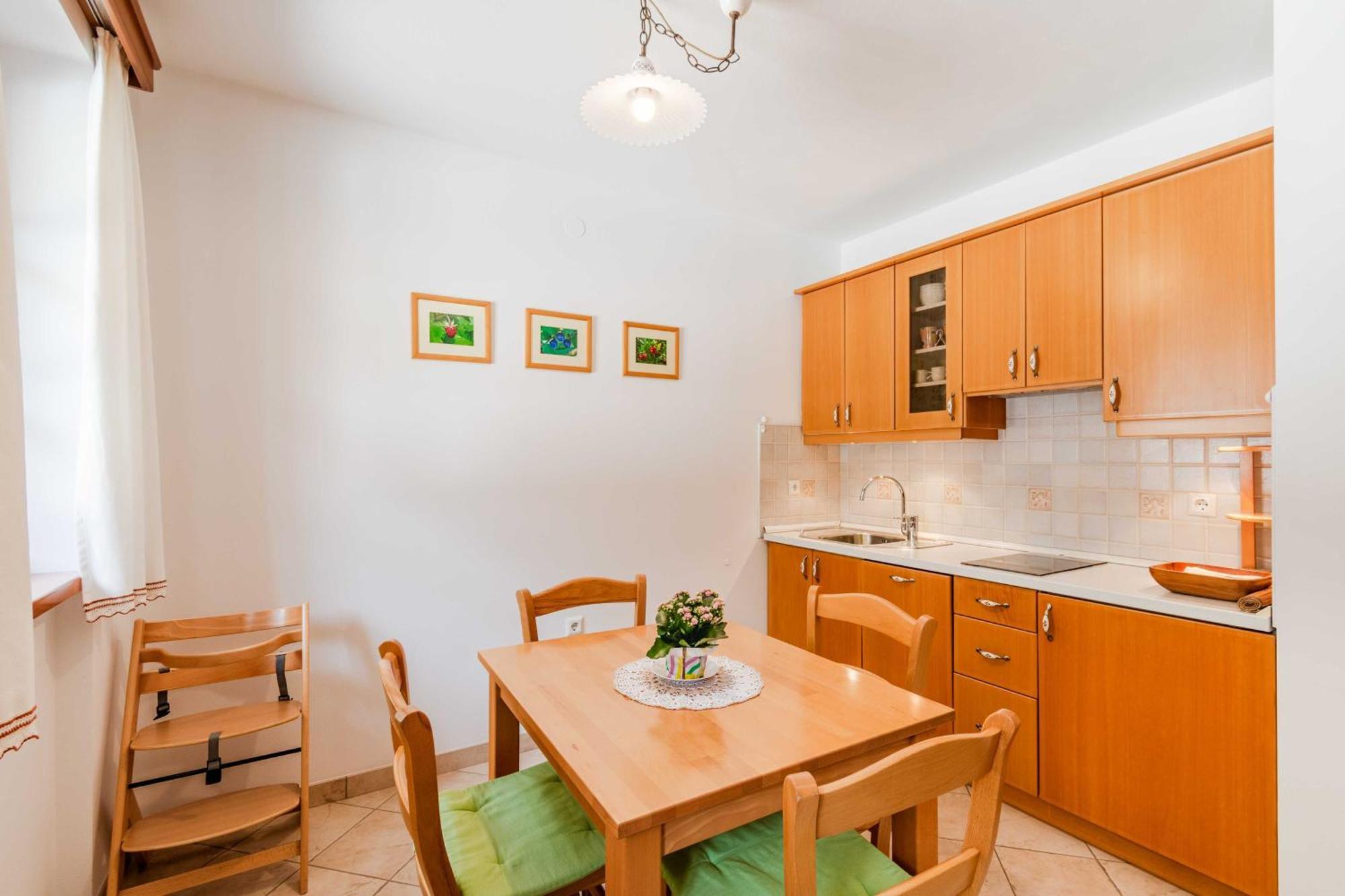Apartma Miranda Log pod Mangartom Bagian luar foto